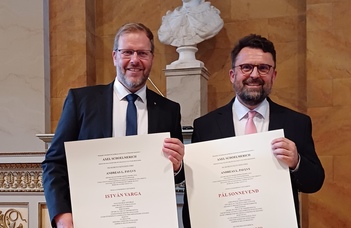 Sonnevend Pál és Varga István a Göttingeni Egyetem díszdoktorai