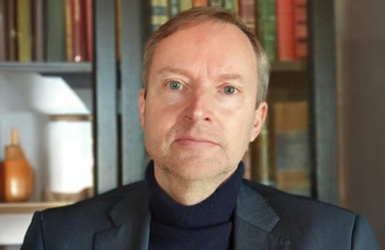 Stefaan Van der Jeught, az Európai Unió Bíróságának munkatársának előadása Karunkon.